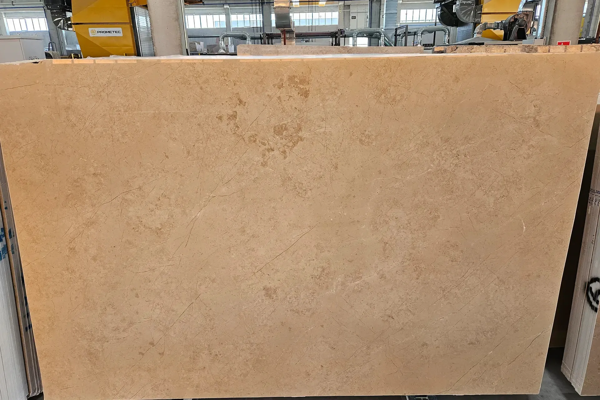 AMERILLO BEIGE